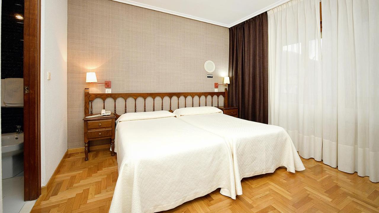 Hotel El Molinon カンガス・デル・ナルセア エクステリア 写真